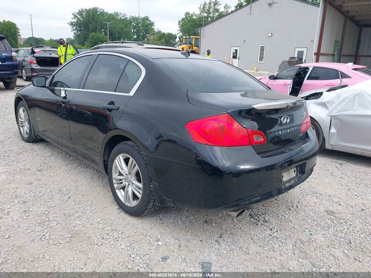 2013 INFINITI G37X   · 3/11