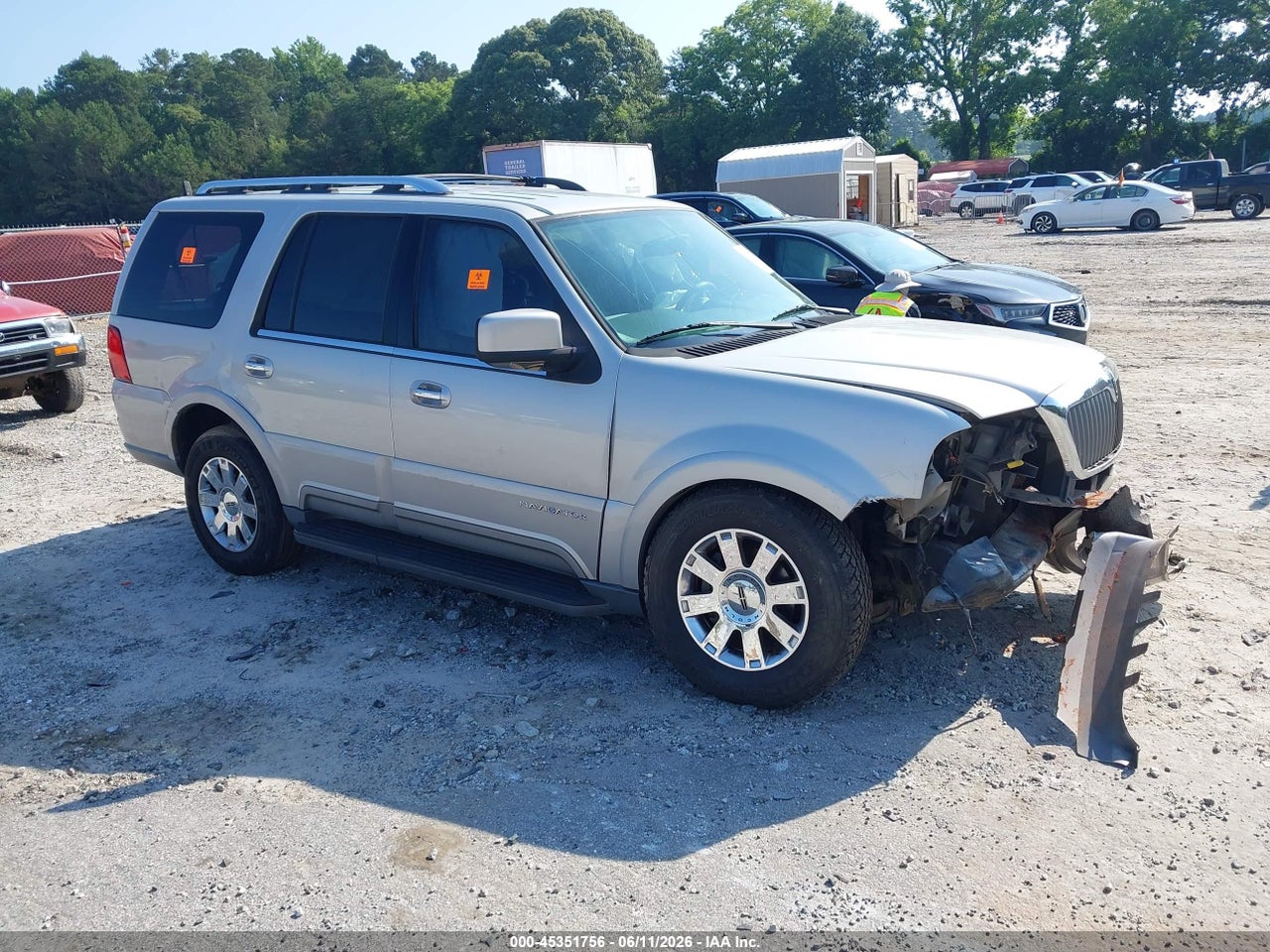 5LMFU27R74L****** · 2004 LINCOLN NAVIGATOR