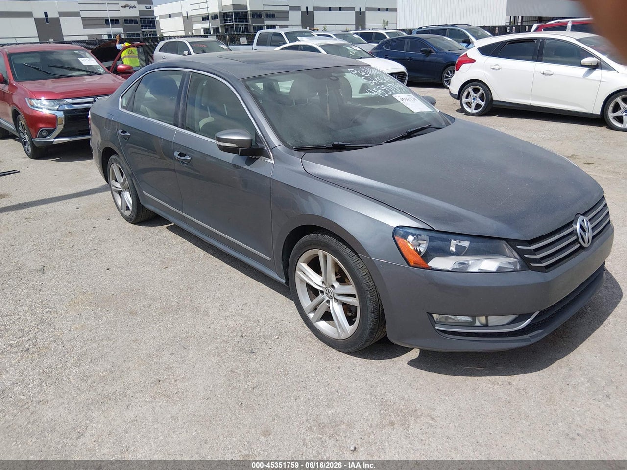 1VWCN7A35EC****** · 2014 VOLKSWAGEN PASSAT 2.0L TDI SEL PREMIUM