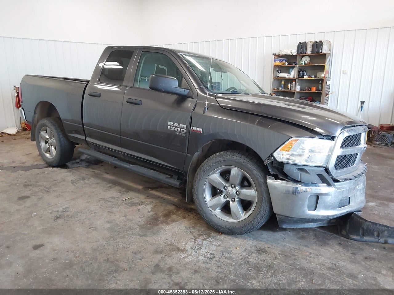 1C6RR7FT4KS****** · 2019 RAM 1500 CLASSIC ST