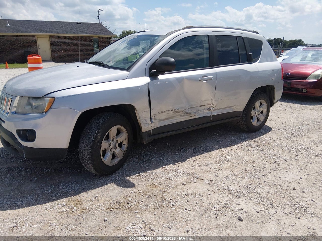 1C4NJCBAXDD****** · 2013 JEEP COMPASS SPORT · 6/11
