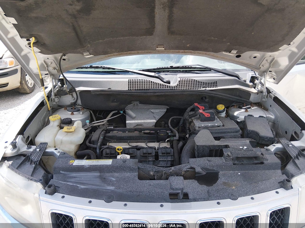 1C4NJCBAXDD****** · 2013 JEEP COMPASS SPORT · 10/11