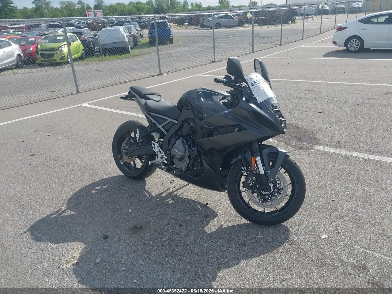 JS1EM13B8S7****** · 2025 SUZUKI GSX800 F