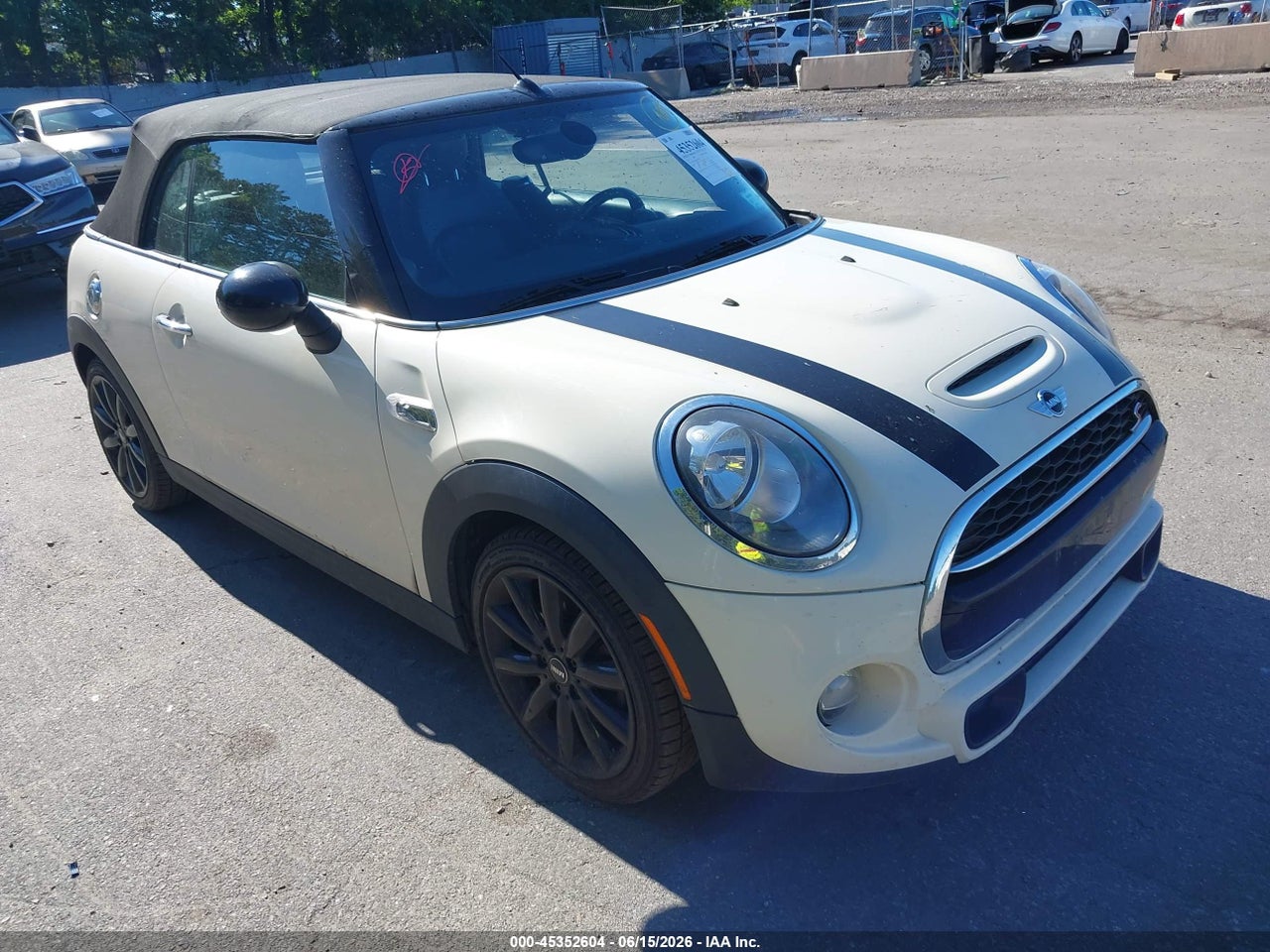 WMWWG9C35H3****** · 2017 MINI CONVERTIBLE COOPER S
