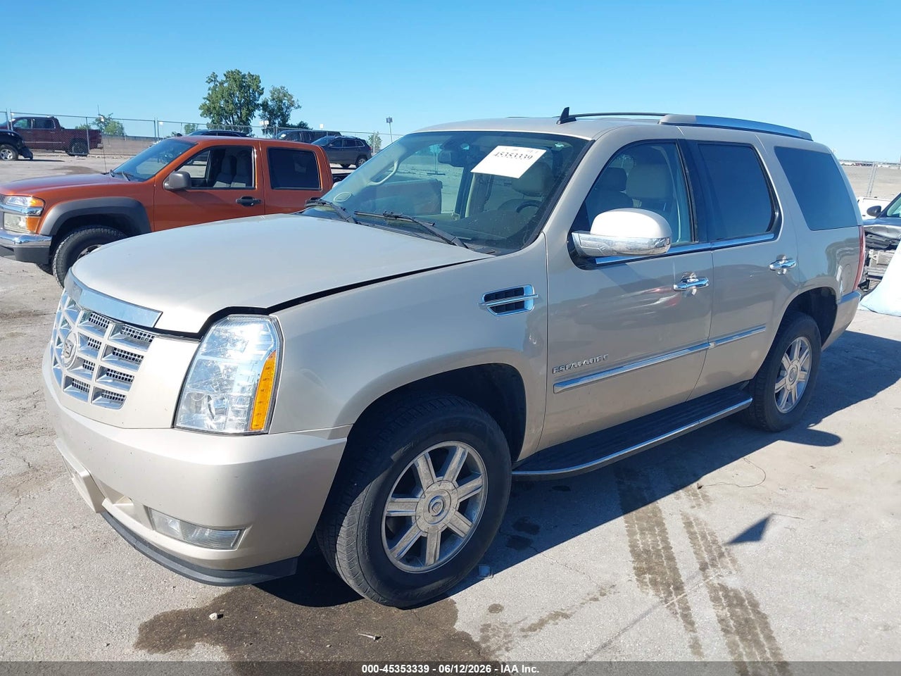 2008 CADILLAC ESCALADE STANDARD · 2/11