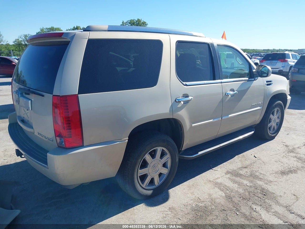 2008 CADILLAC ESCALADE STANDARD · 4/11