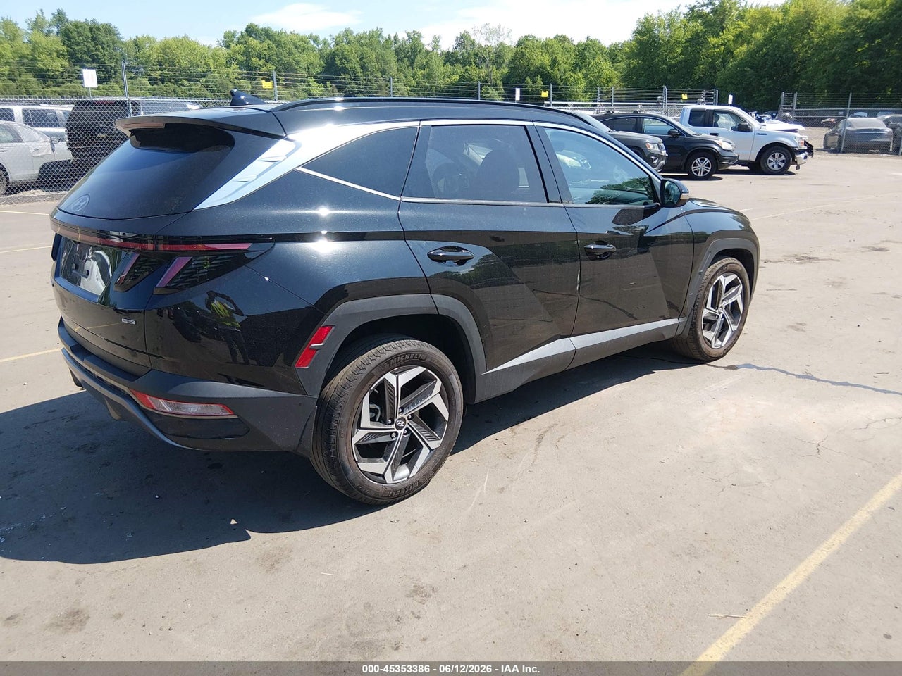 2022 HYUNDAI TUCSON LIMITED · 4/11