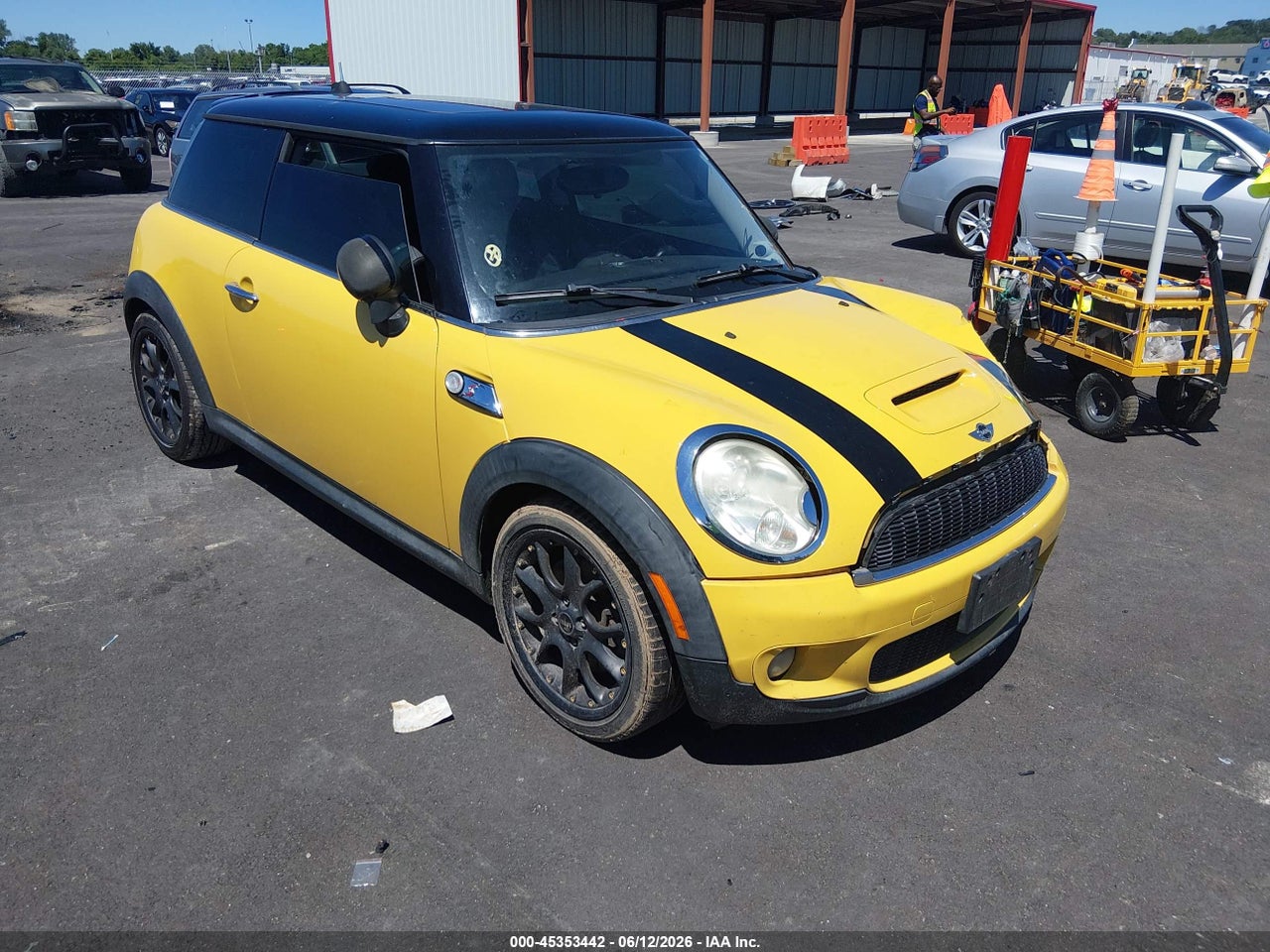 WMWMF73589T****** · 2009 MINI COOPER S