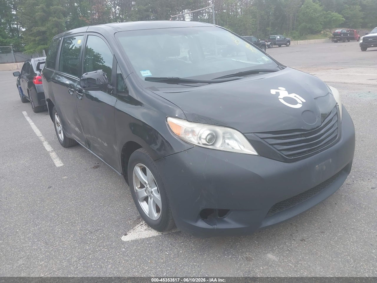 5TDZK3DC5GS****** · 2016 TOYOTA SIENNA L 7 PASSENGER