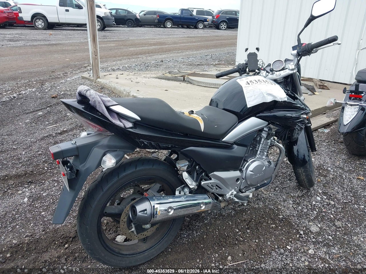2013 SUZUKI GW250   · 4/11