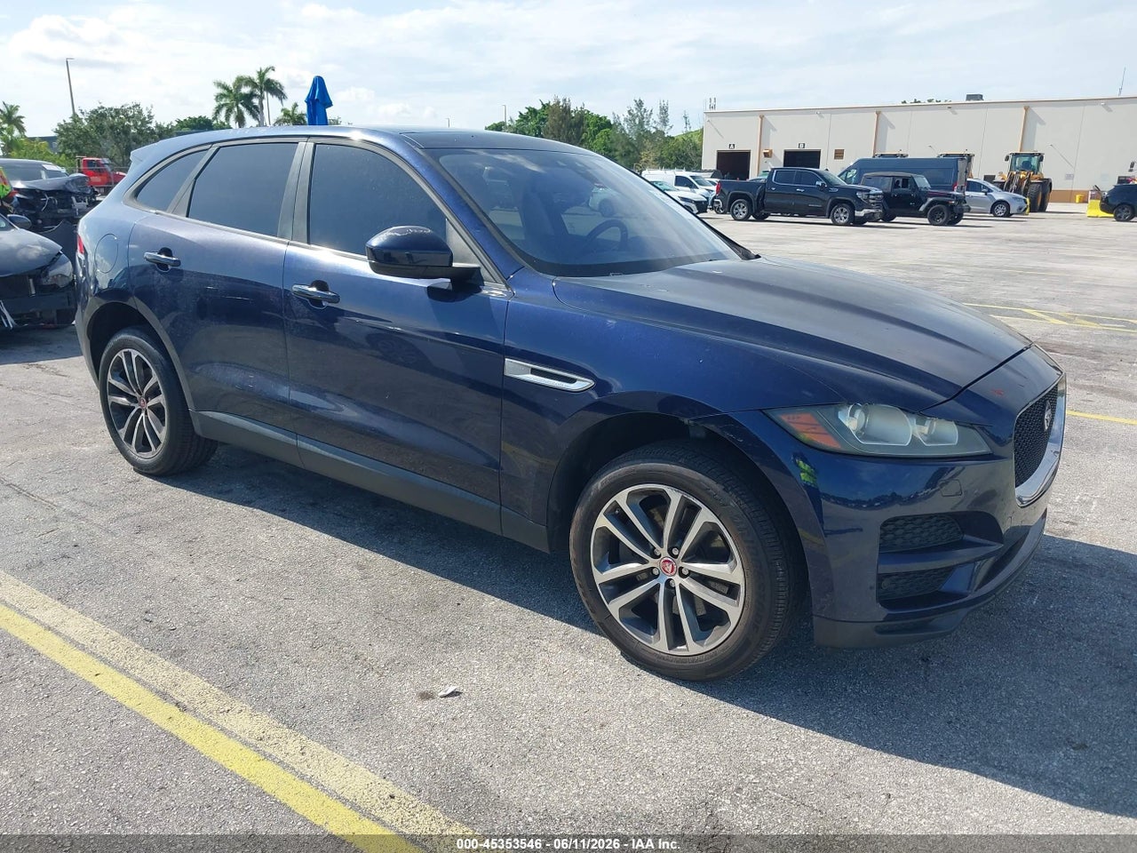 SADCJ2BVXHA****** · 2017 JAGUAR F-PACE 35T PREMIUM