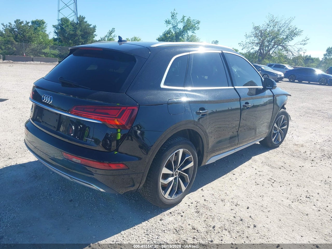 2021 AUDI Q5 PREMIUM PLUS 45 TFSI QUATTRO S TRONIC · 4/11