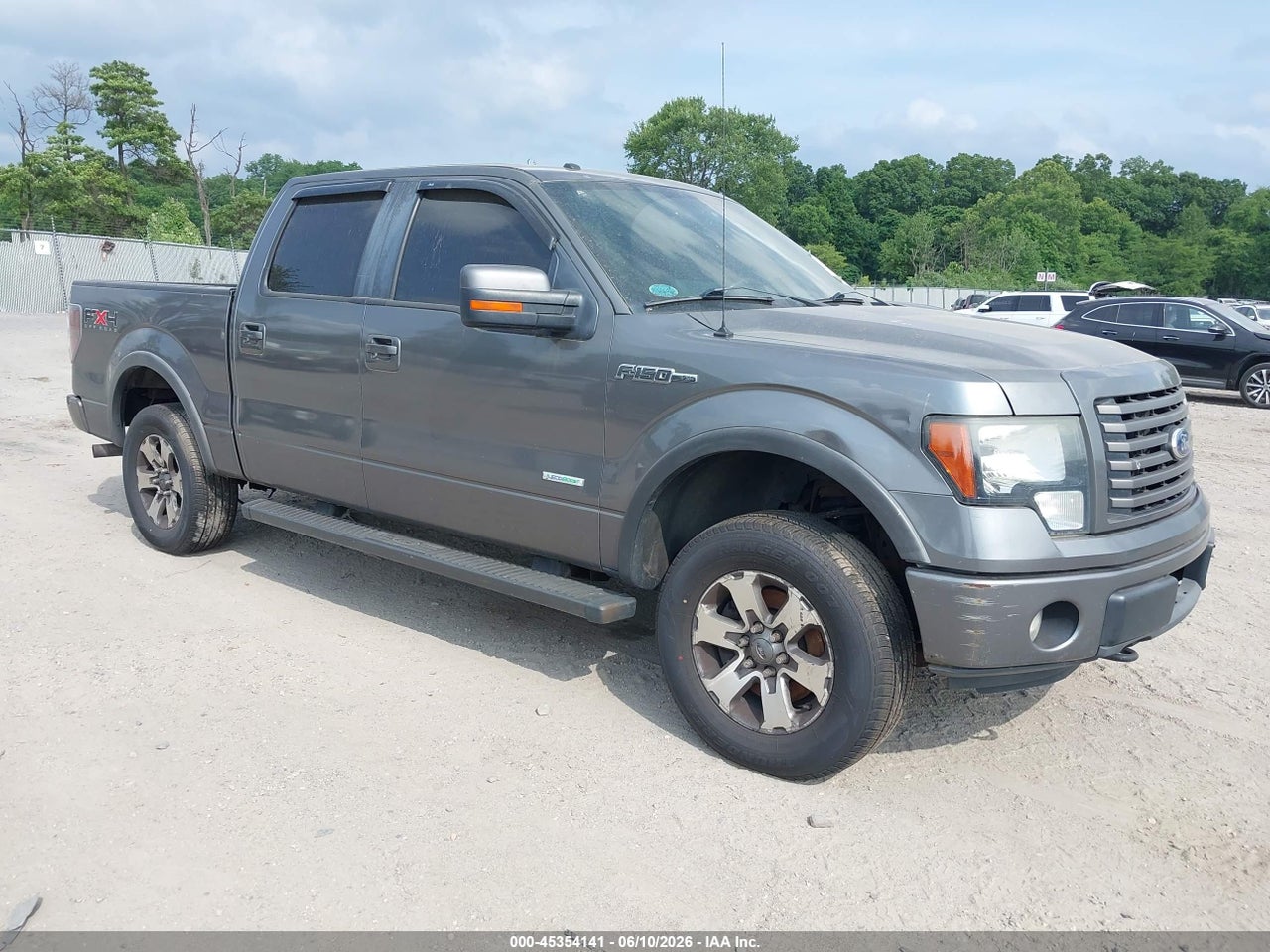 1FTFW1ET3BF****** · 2011 FORD F-150 FX4