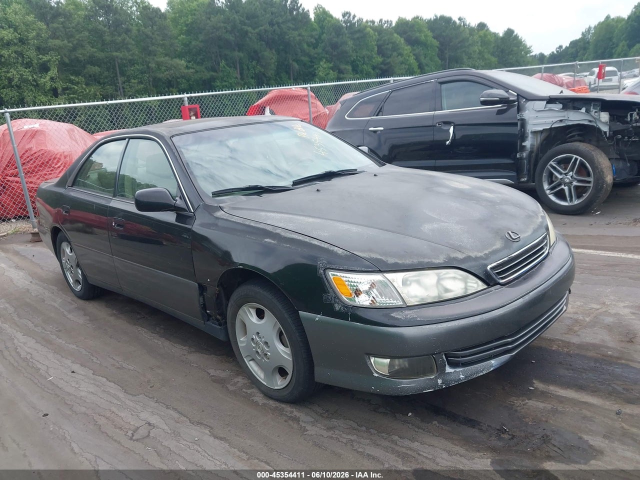 JT8BF28G010****** · 2001 LEXUS ES 300
