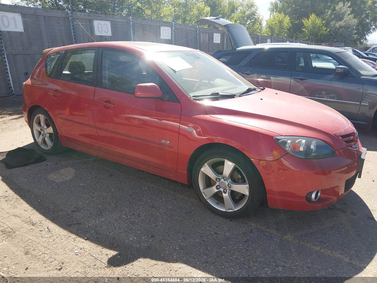 JM1BK343861****** · 2006 MAZDA MAZDA3 S GRAND TOURING