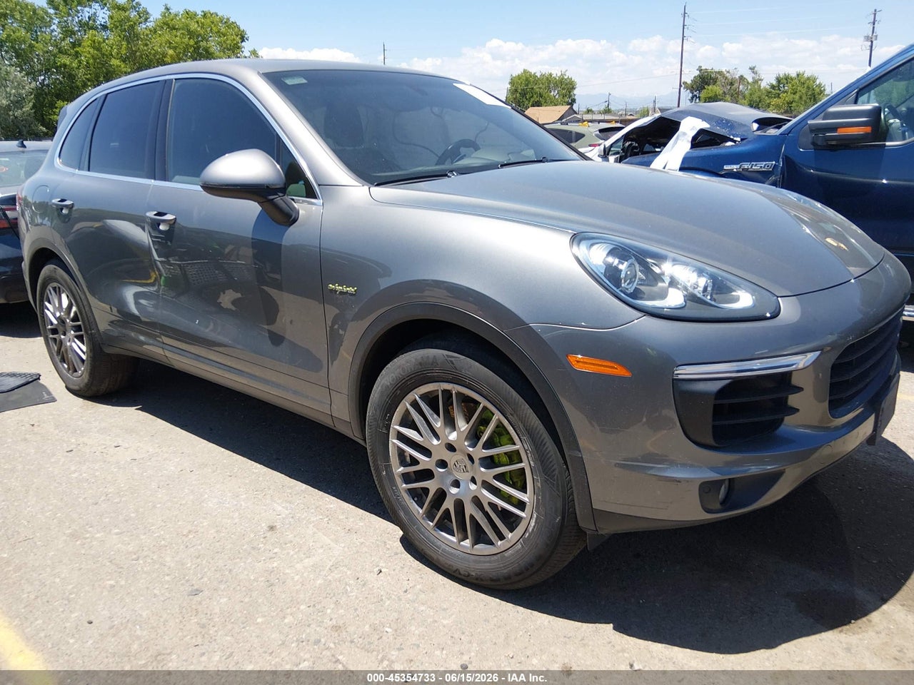 WP1AE2A29FL****** · 2015 PORSCHE CAYENNE E-HYBRID S