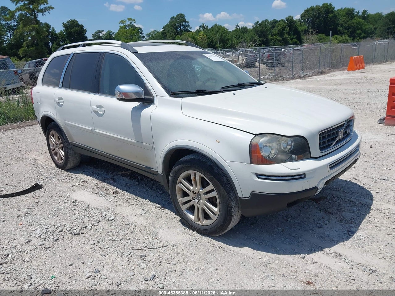 YV4CZ852281****** · 2008 VOLVO XC90 V8