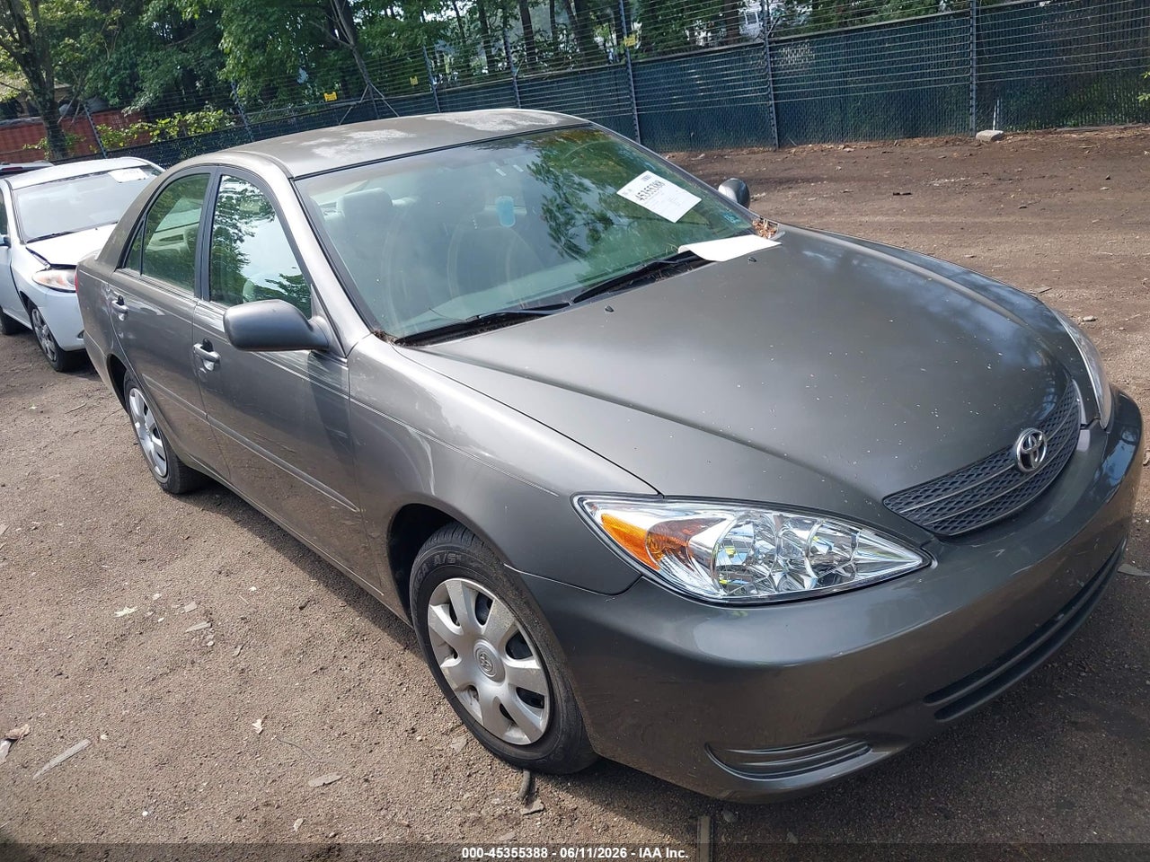 4T1BE32K94U****** · 2004 TOYOTA CAMRY LE