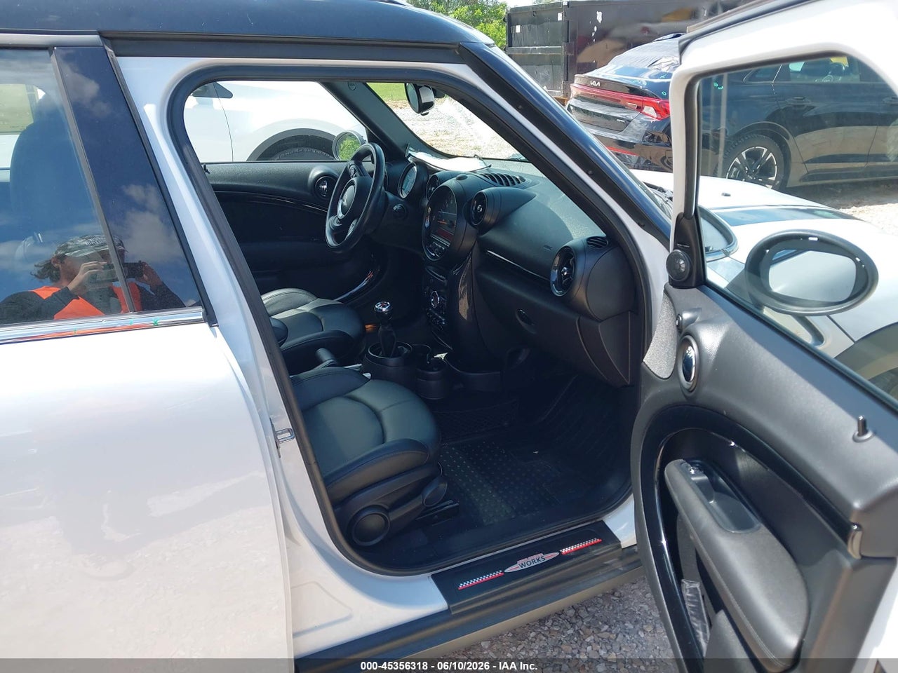2016 MINI COUNTRYMAN COOPER · 5/11