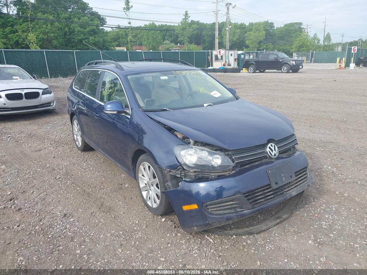 3VWPL7AJ9EM****** · 2014 VOLKSWAGEN JETTA SPORTWAGEN 2.0L TDI