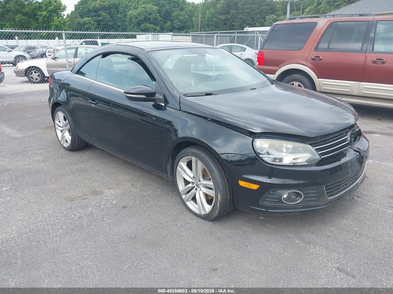 WVWFW7AH4CV****** · 2012 VOLKSWAGEN EOS EXECUTIVE