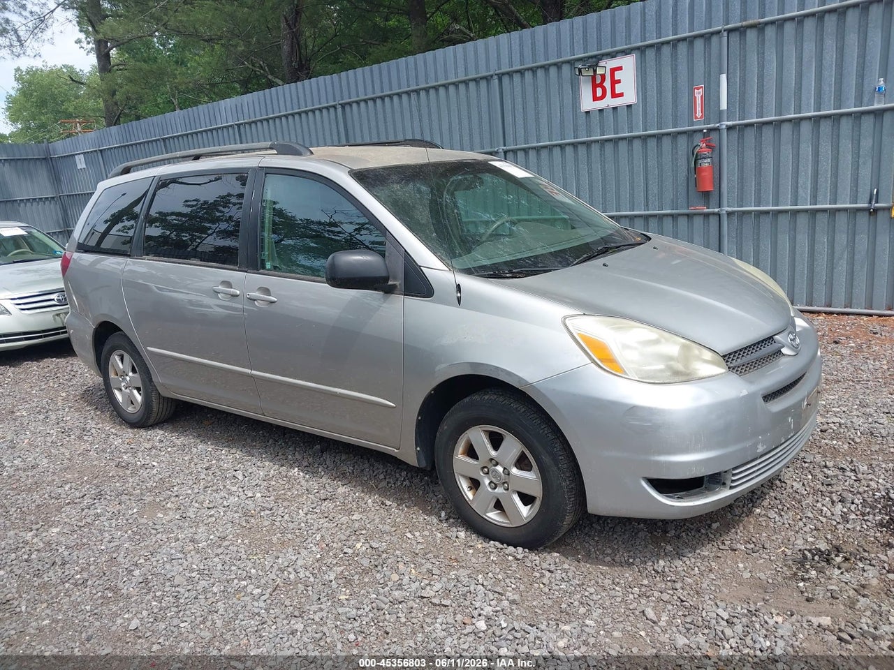 5TDZA23C55S****** · 2005 TOYOTA SIENNA LE