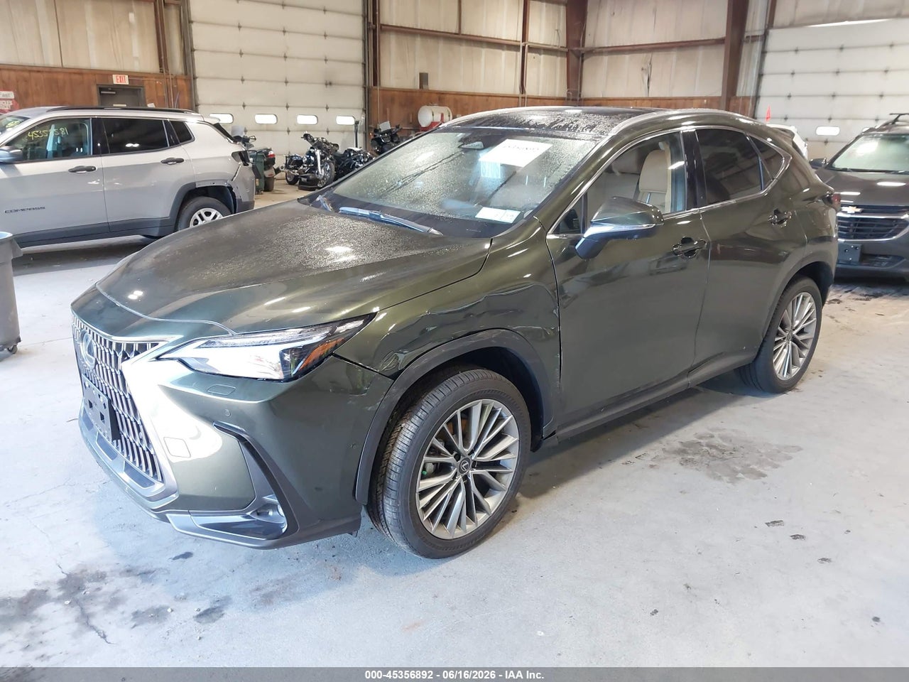 2026 LEXUS NX 350H LUXURY · 2/11