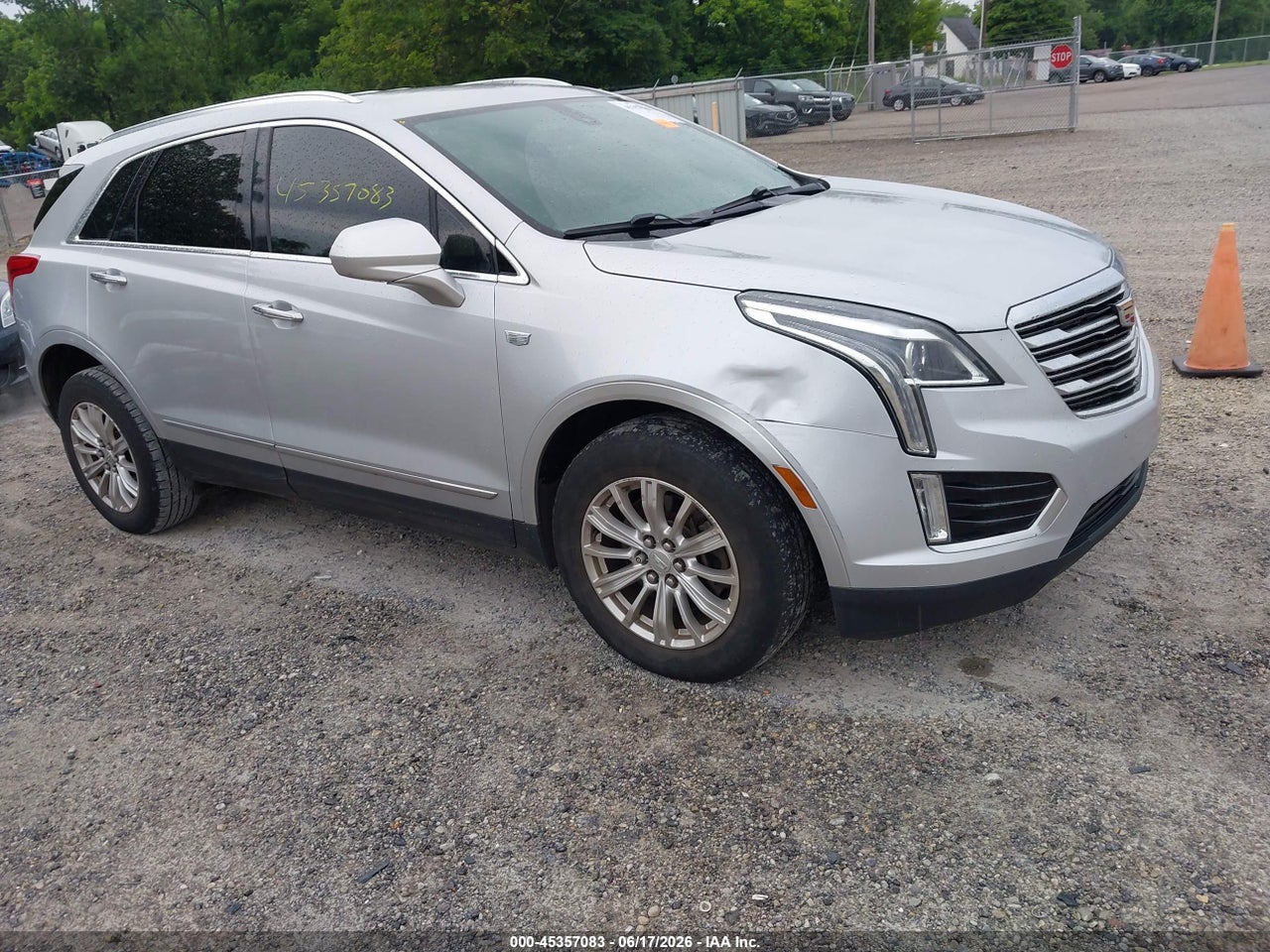 1GYKNARS2HZ****** · 2017 CADILLAC XT5 STANDARD