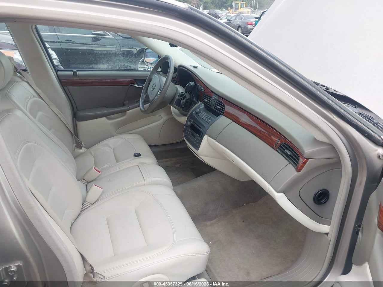 2003 CADILLAC DEVILLE STANDARD · 5/11