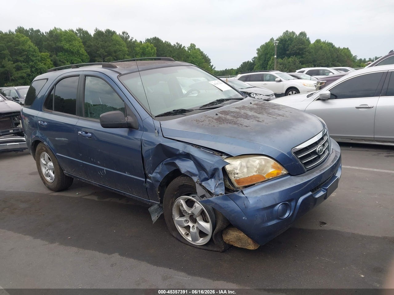 KNDJD735X85****** · 2008 KIA SORENTO LX