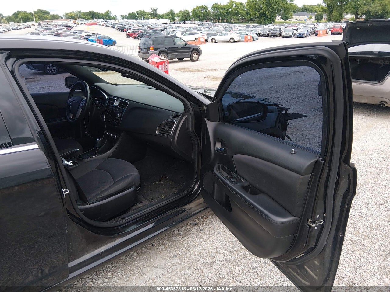 2013 CHRYSLER 200 TOURING · 5/11