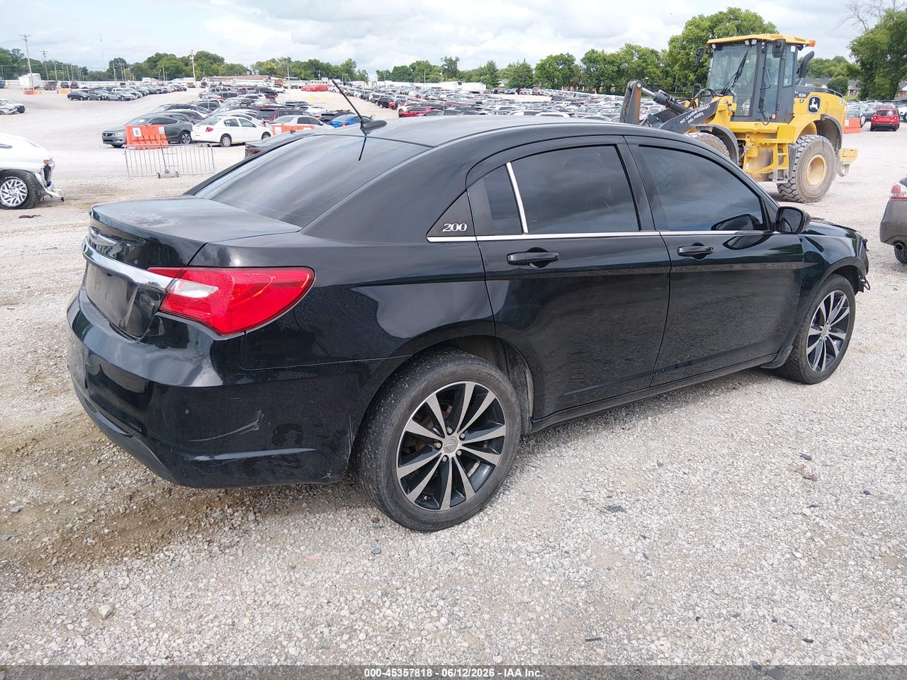 2013 CHRYSLER 200 TOURING · 4/11