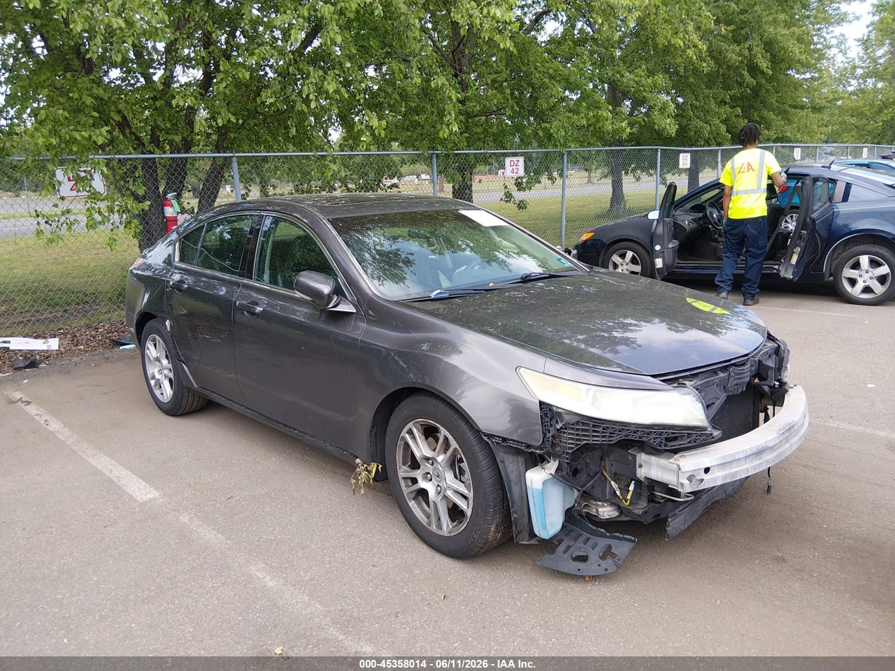 19UUA86249A****** · 2009 ACURA TL 3.5