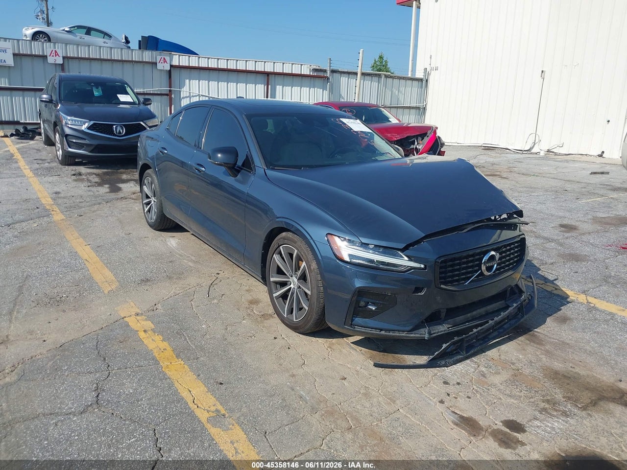 2022 VOLVO S60 B5 MOMENTUM