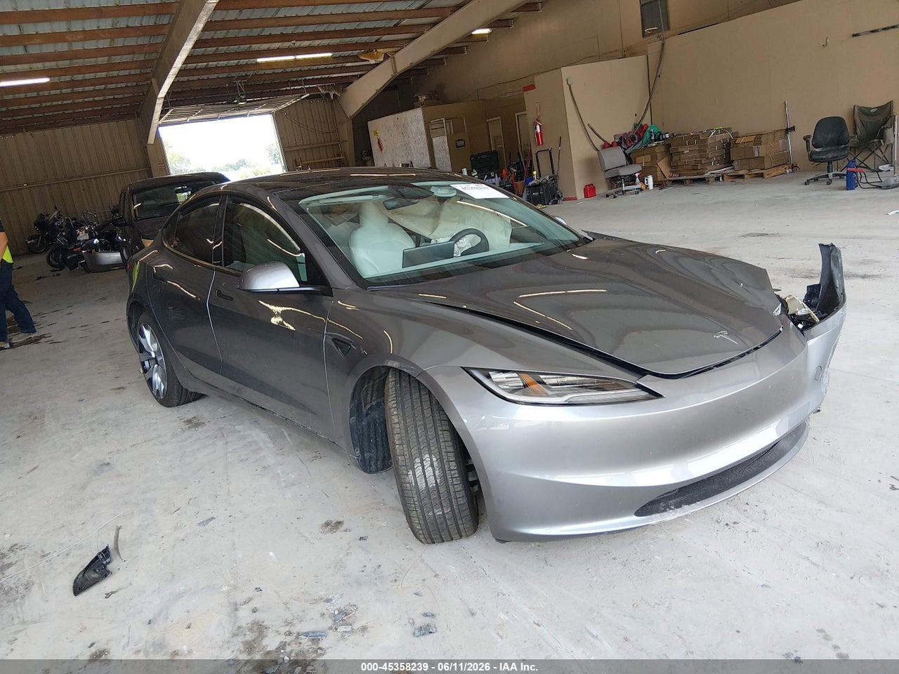 5YJ3E1EA3SF****** · 2025 TESLA MODEL 3 LONG RANGE REAR-WHEEL DRIVE/STANDARD REAR-WHEEL DRIVE