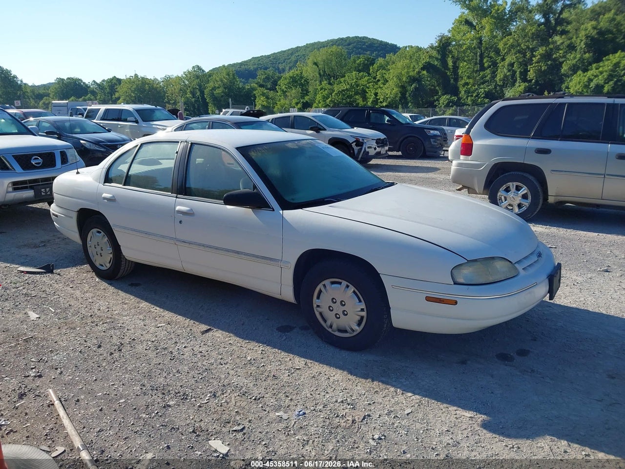 2G1WL52MXW9****** · 1998 CHEVROLET LUMINA