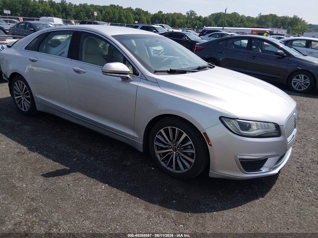 3LN6L5LU4HR****** · 2017 LINCOLN MKZ HYBRID SELECT