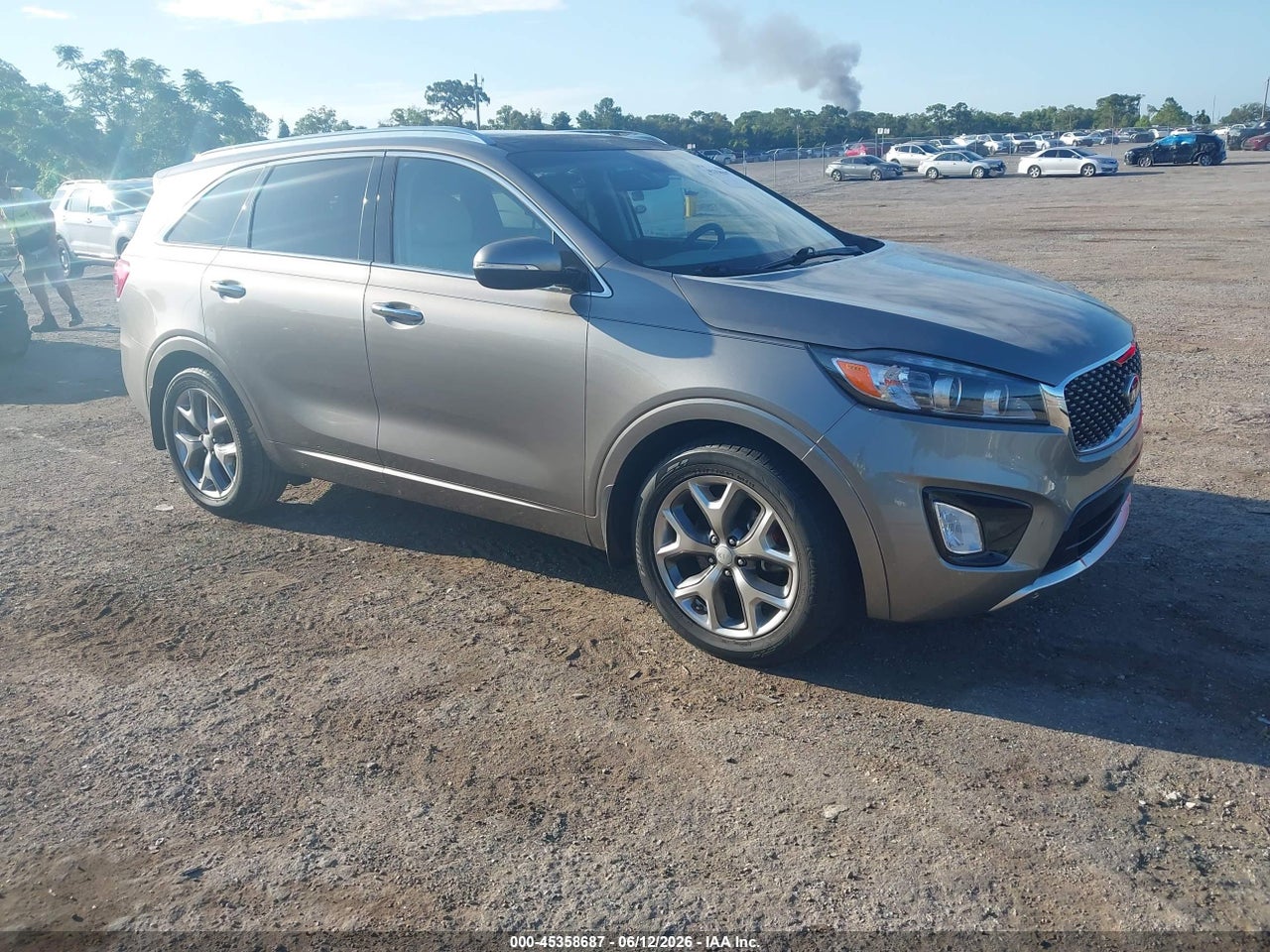 5XYPK4A56JG****** · 2018 KIA SORENTO 3.3L SX