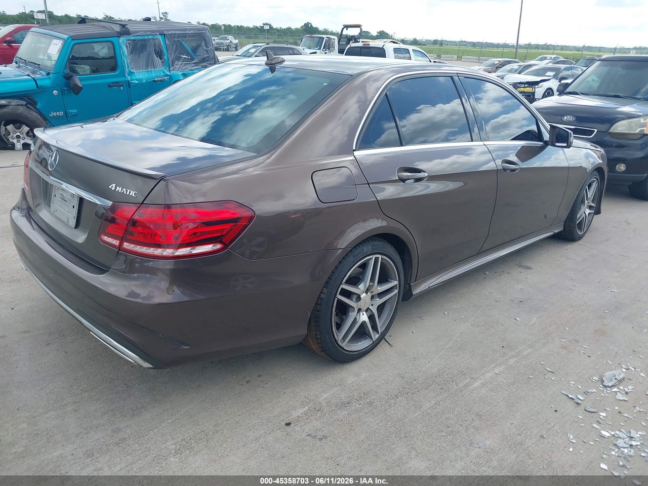 2014 MERCEDES-BENZ E 350 4MATIC · 4/11