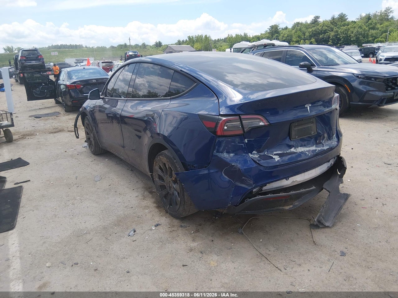 2022 TESLA MODEL Y LONG RANGE DUAL MOTOR ALL-WHEEL DRIVE · 3/9