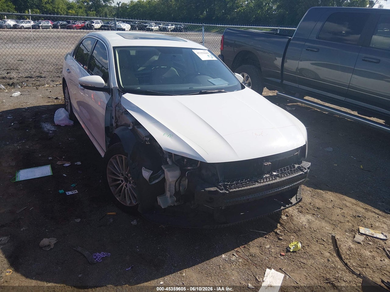 1VWBS7A37GC****** · 2016 VOLKSWAGEN PASSAT 1.8T SE