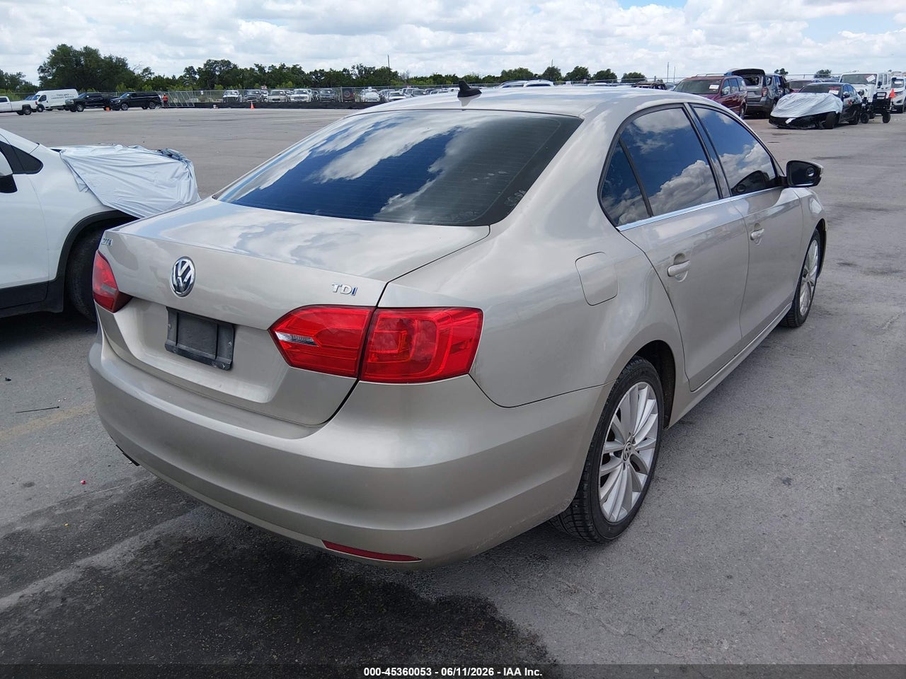 2013 VOLKSWAGEN JETTA 2.0L TDI · 4/11