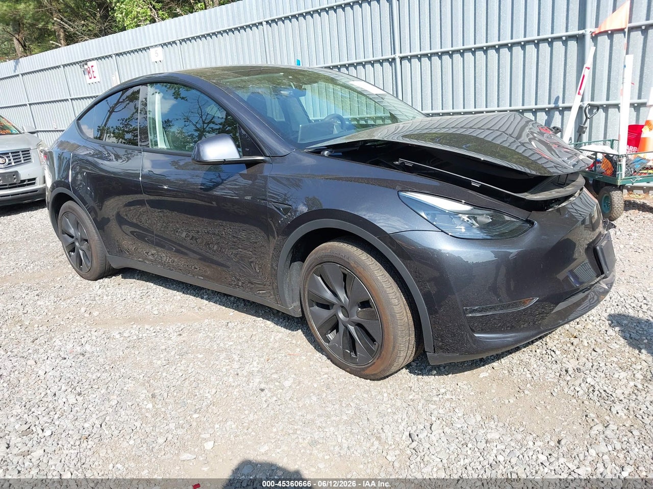 7SAYGDEDXSF****** · 2025 TESLA MODEL Y LONG RANGE DUAL MOTOR REAR-WHEEL DRIVE