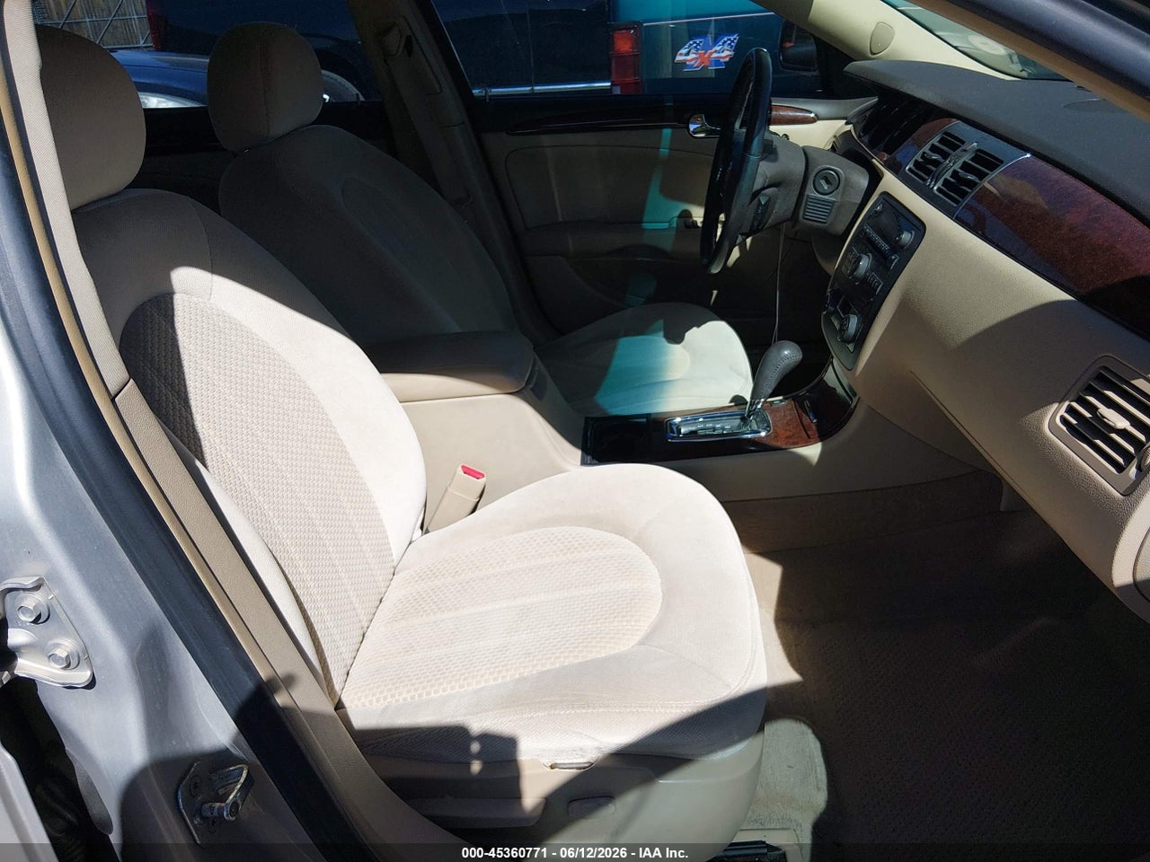 2008 BUICK LUCERNE CX · 5/11