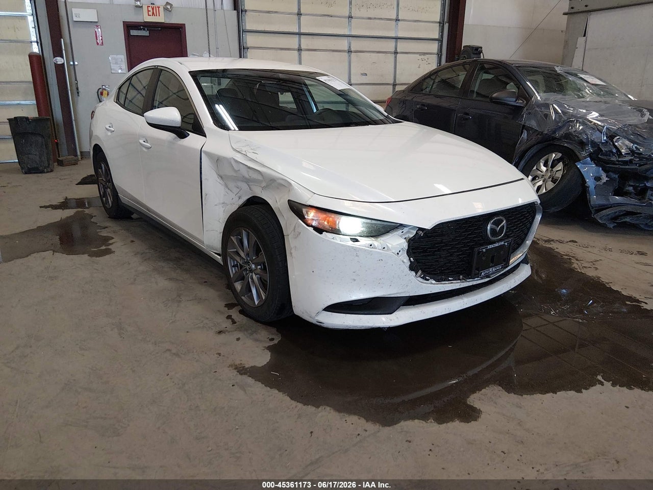 JM1BPAAL4M1****** · 2021 MAZDA MAZDA3 2.5 S