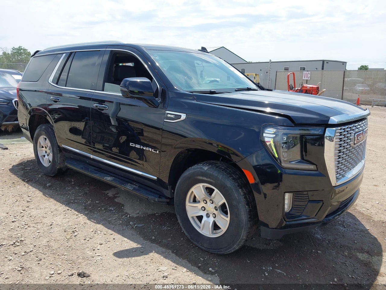 1GKS2DKL7NR****** · 2022 GMC YUKON 4WD DENALI