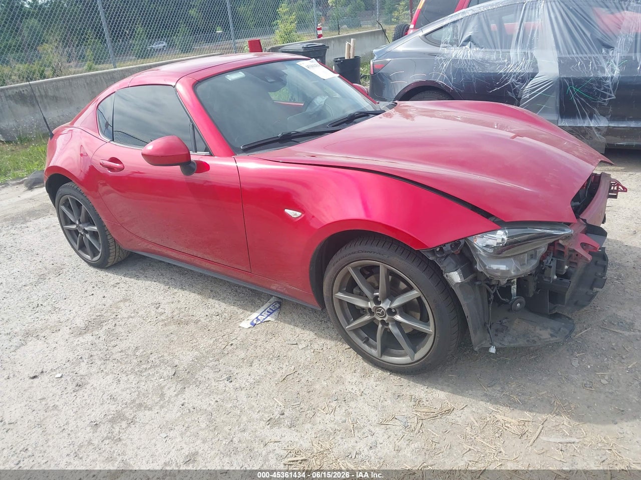 JM1NDAM77H0****** · 2017 MAZDA MX-5 MIATA RF GRAND TOURING