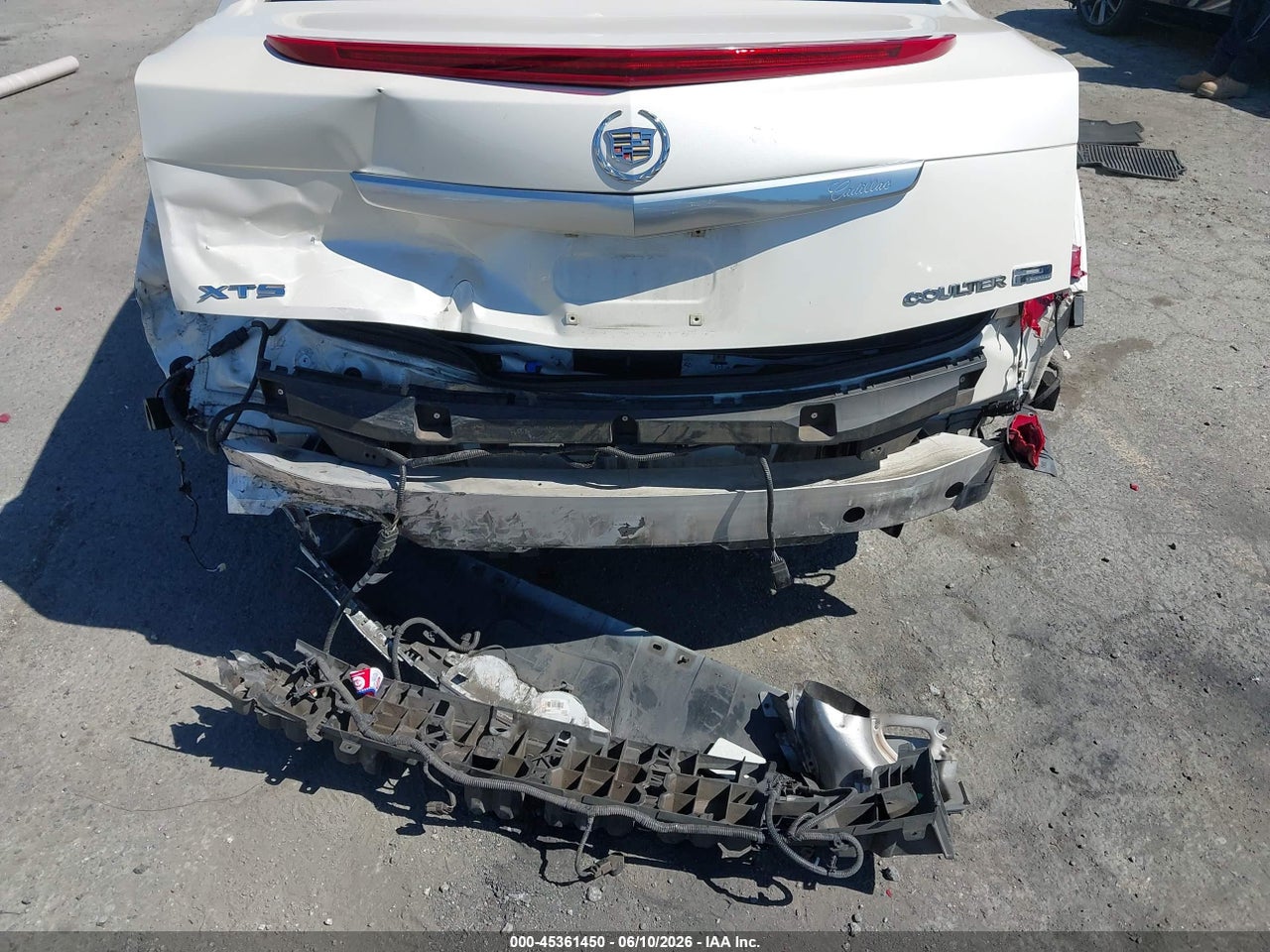 2013 CADILLAC XTS PLATINUM · 6/11