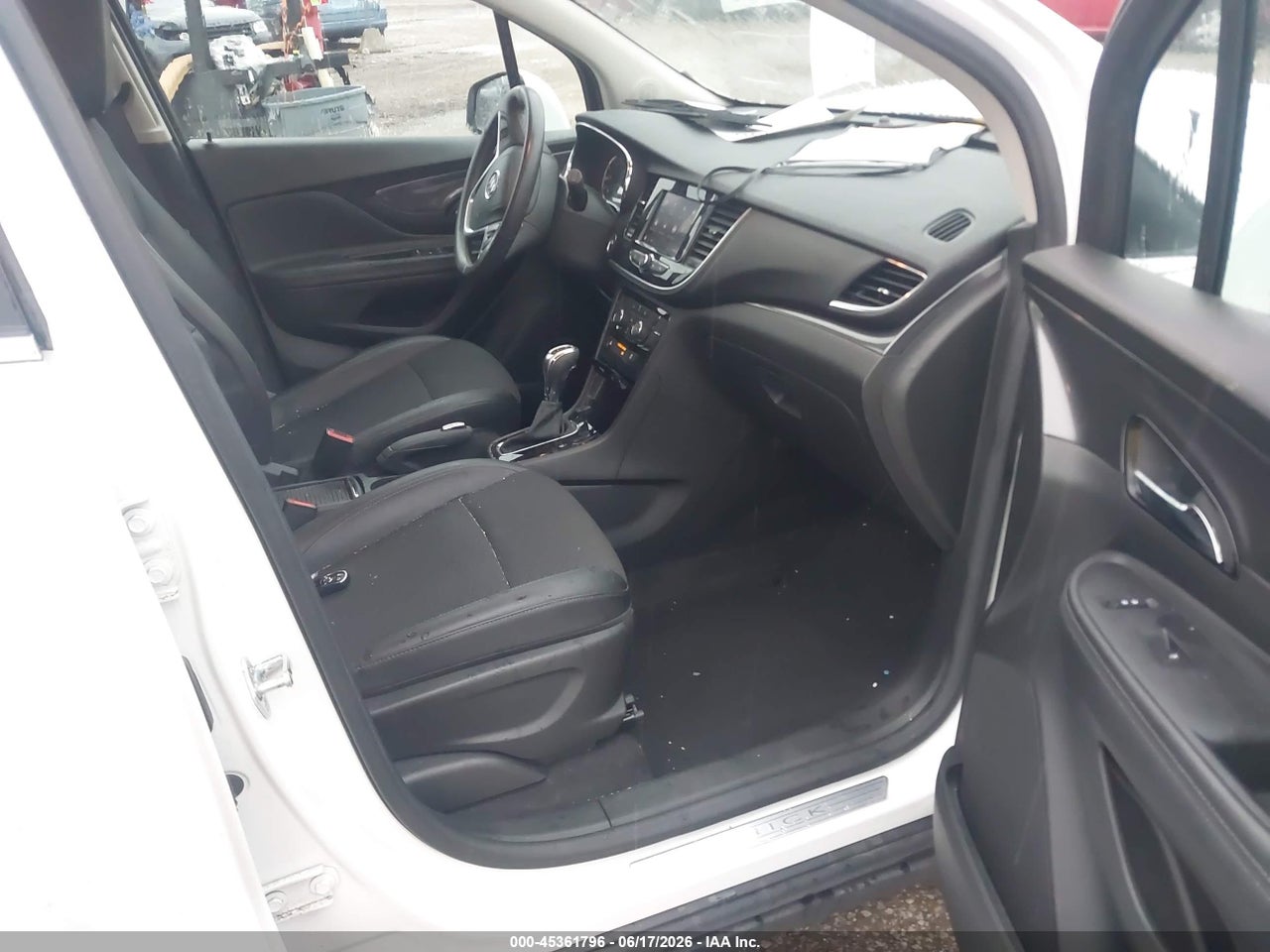 2022 BUICK ENCORE AWD PREFERRED · 5/11