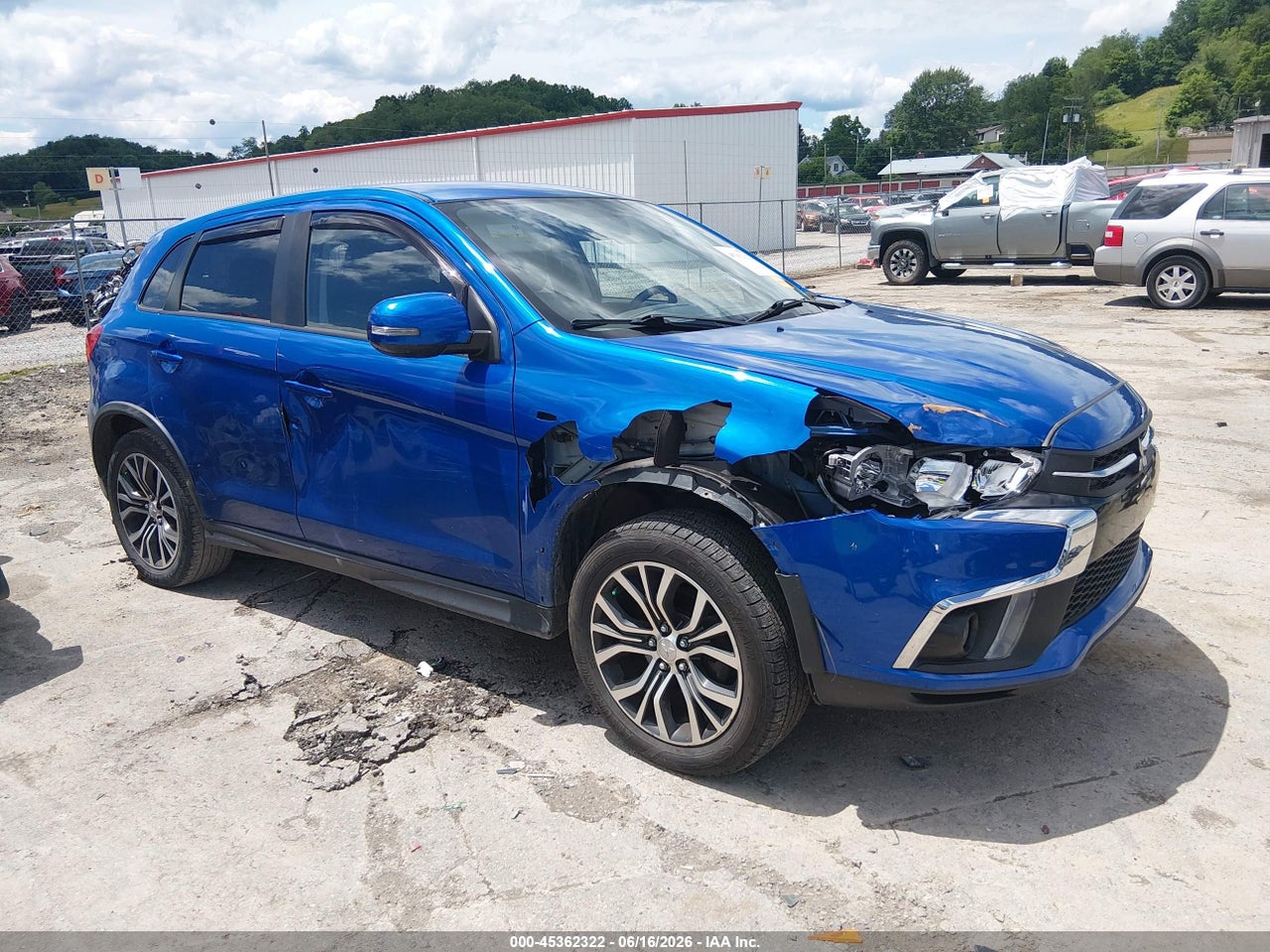 JA4AR3AW9JU****** · 2018 MITSUBISHI OUTLANDER SPORT 2.4 SE